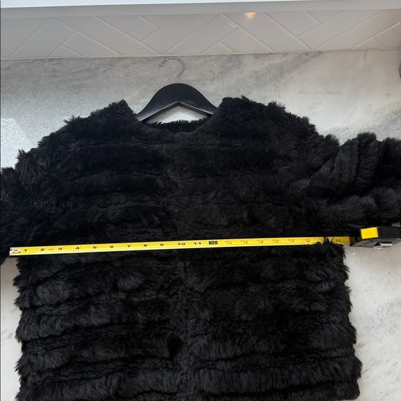 ALICE AND OLIVIA FAWN FAUX FUR JACKET - Picture 10 of 12